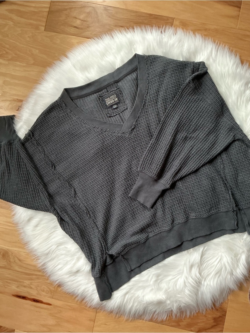 American Eagle Outfitters Charcoal Gray Oversized Waffle V-Neck Top Size Small